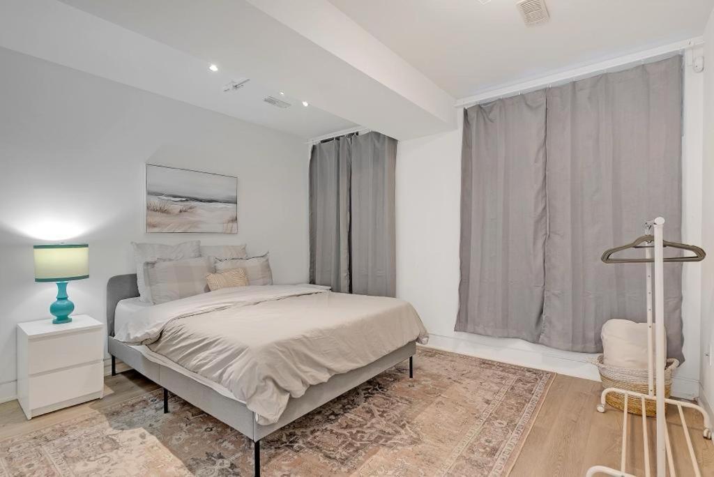 Appartement In The Heart Of Downtown Toronto